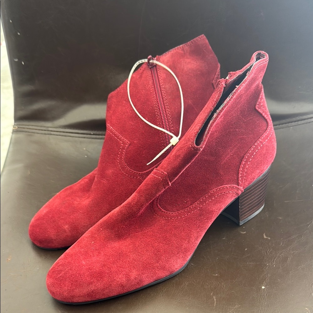 Antonio Melani Red Suede Ankle Boots. New boots but pealing from storage inside